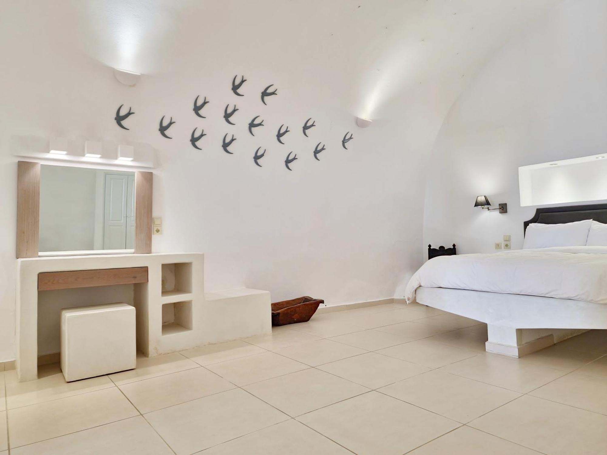 Вилла Karpimo Horizon - Caldera View With Private Hot Tub Фиростефани Экстерьер фото
