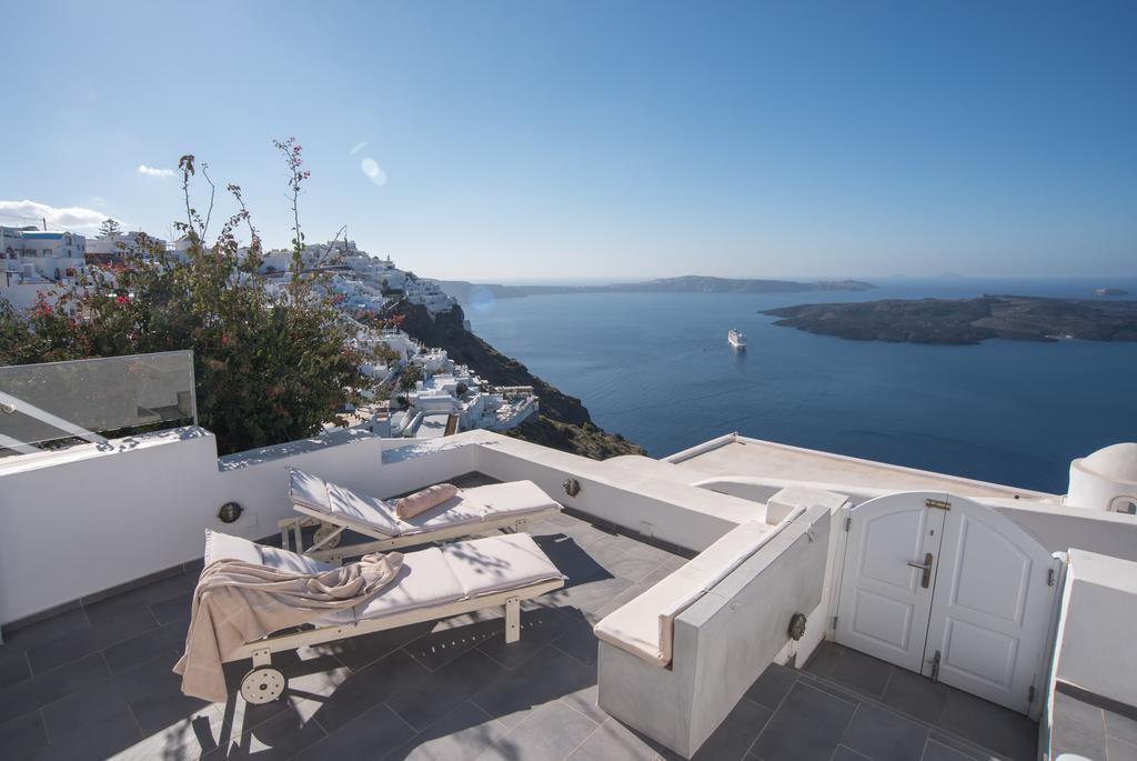 Вилла Karpimo Horizon - Caldera View With Private Hot Tub Фиростефани Экстерьер фото